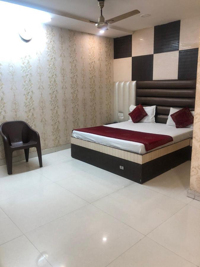 Hotel Robin Inn Amritsar Exterior foto